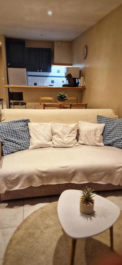 Grand Studio 3 Personnes Idealement Place Barcelonnette Dış mekan fotoğraf